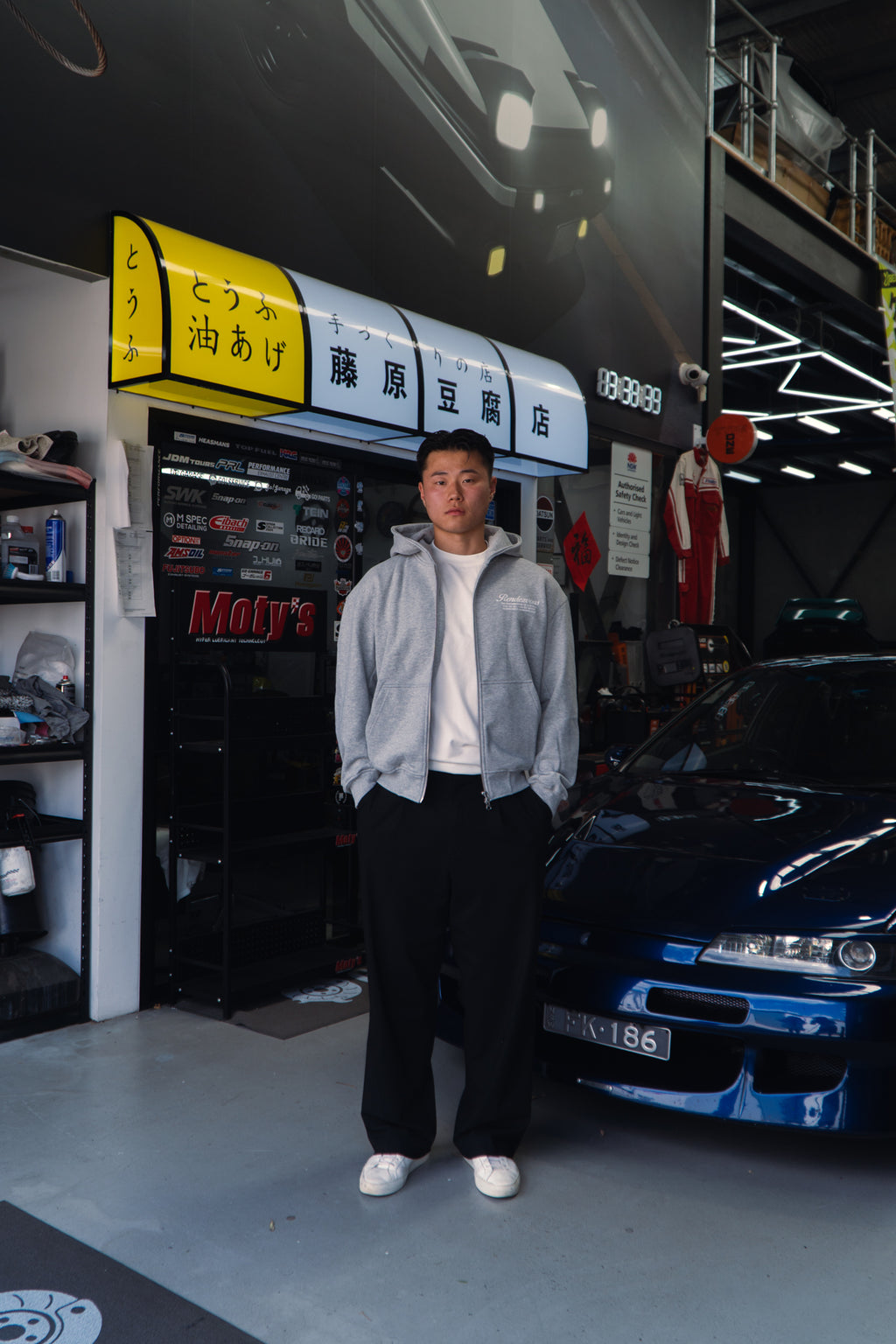 Meeting Point Zipped Hoodie